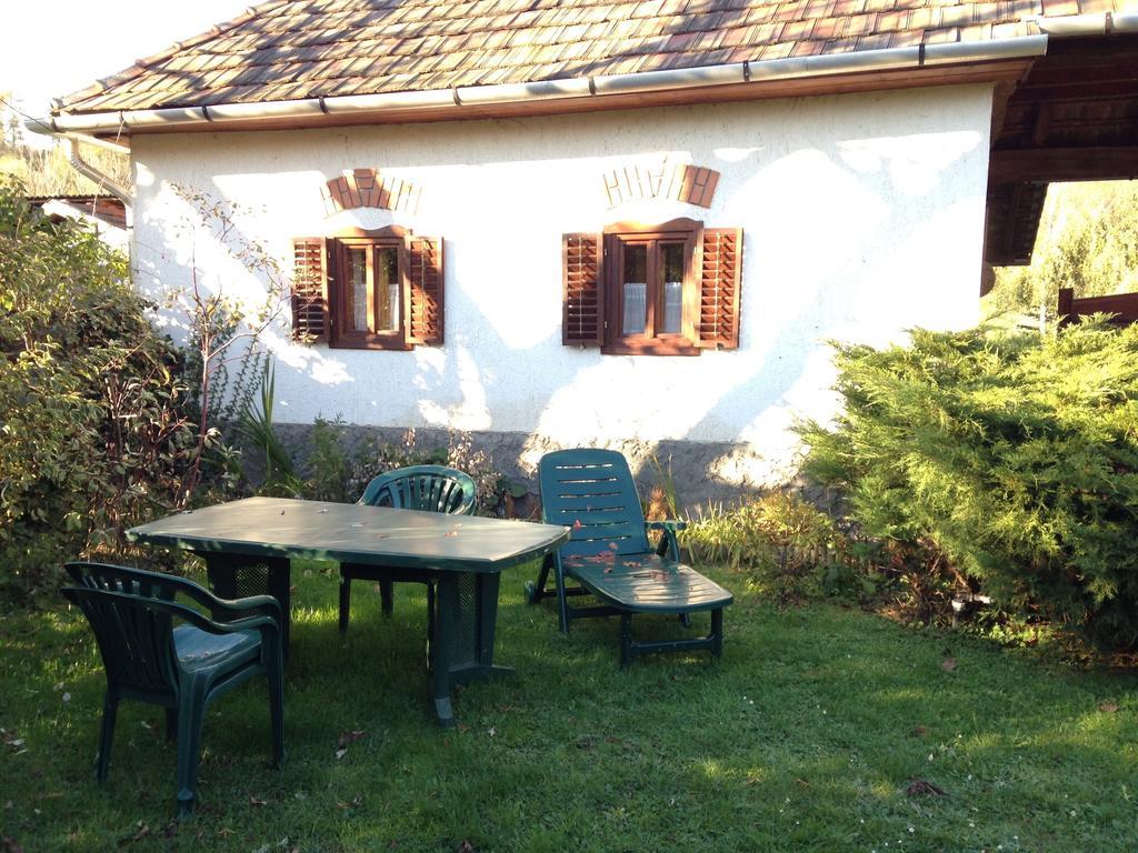 Acs Kuria Hotel Bodony Exterior photo